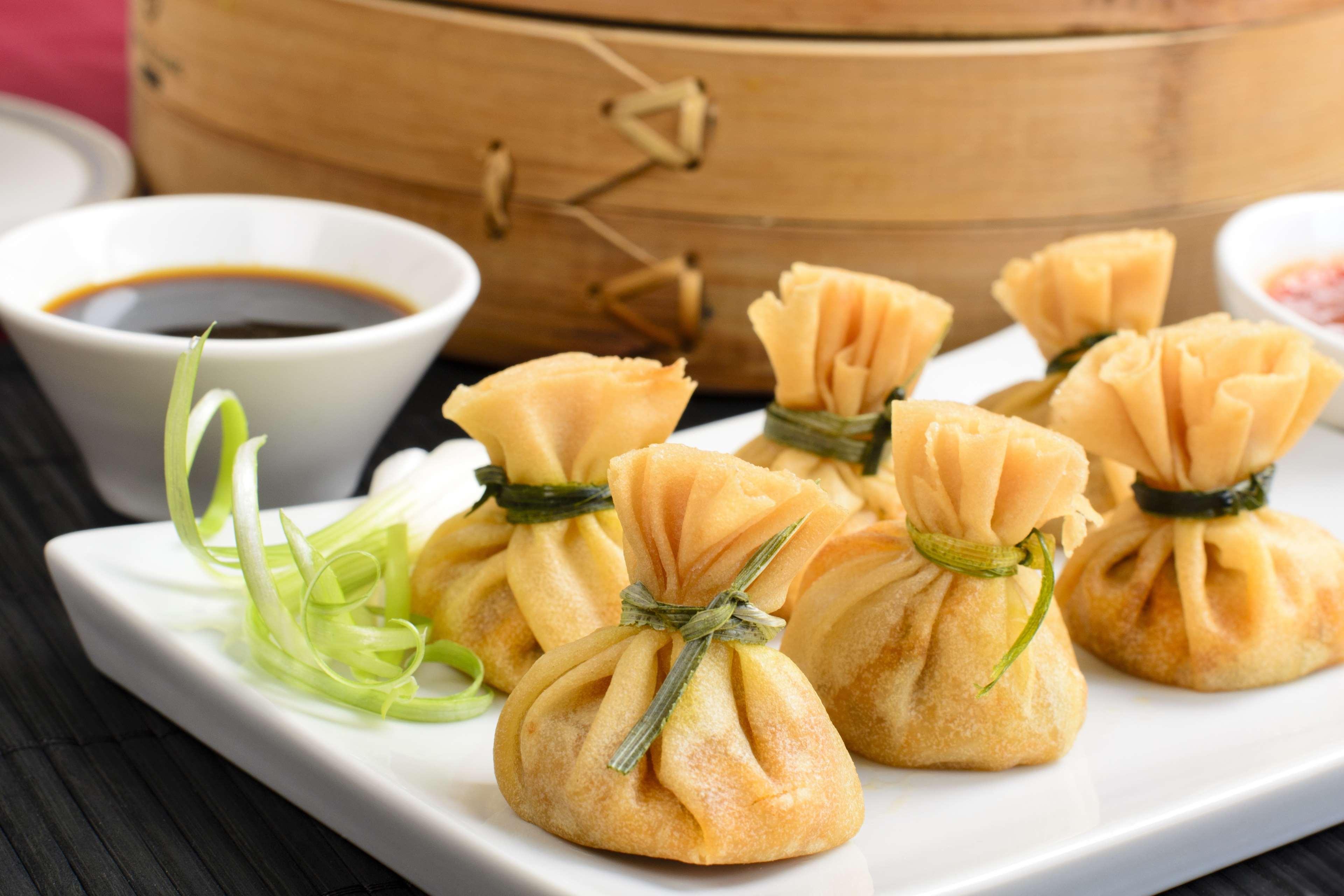Hilton Mumbai International Airport Hotel Kültér fotó A plate of wanton
