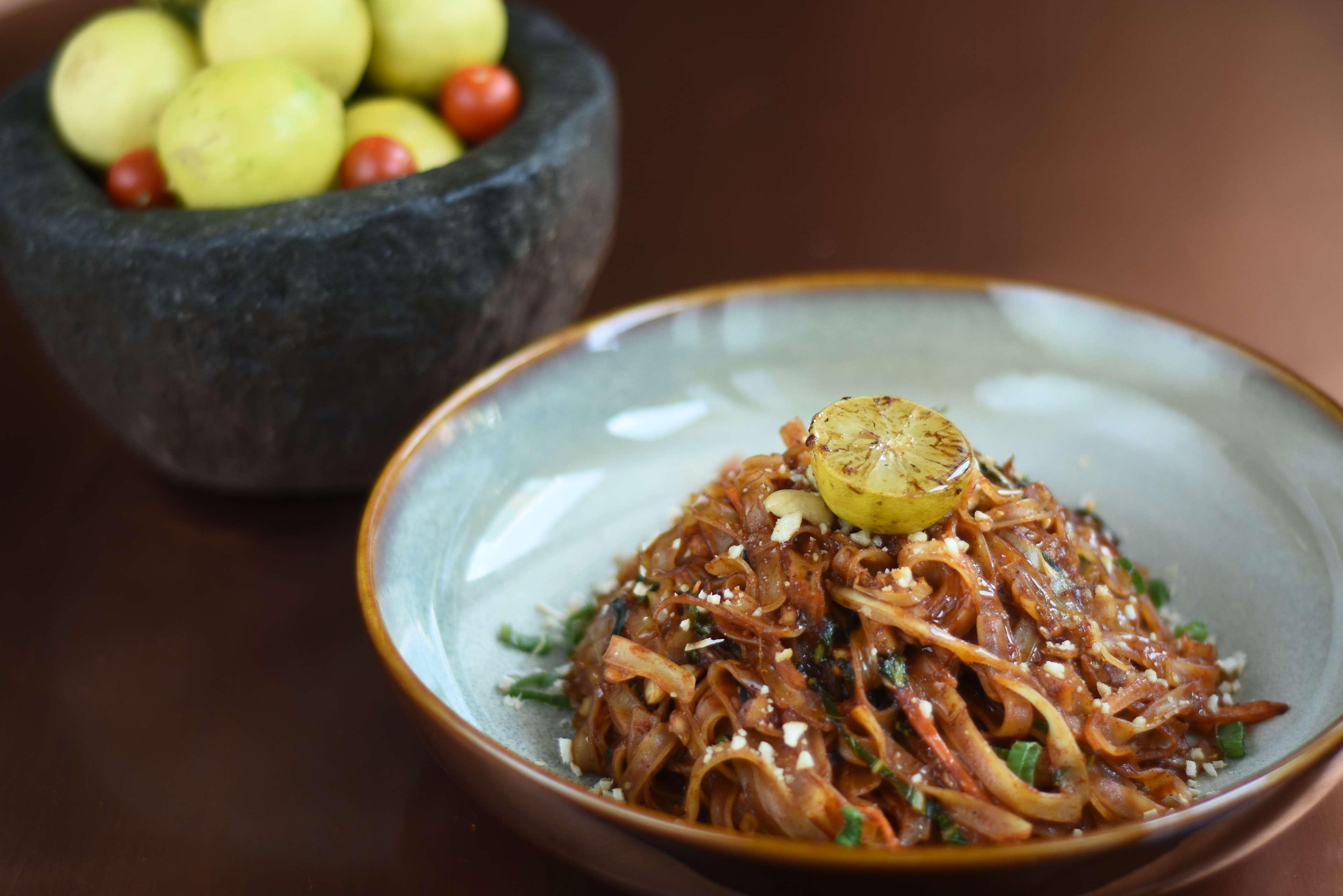 Hilton Mumbai International Airport Hotel Kültér fotó A bowl of chaebol